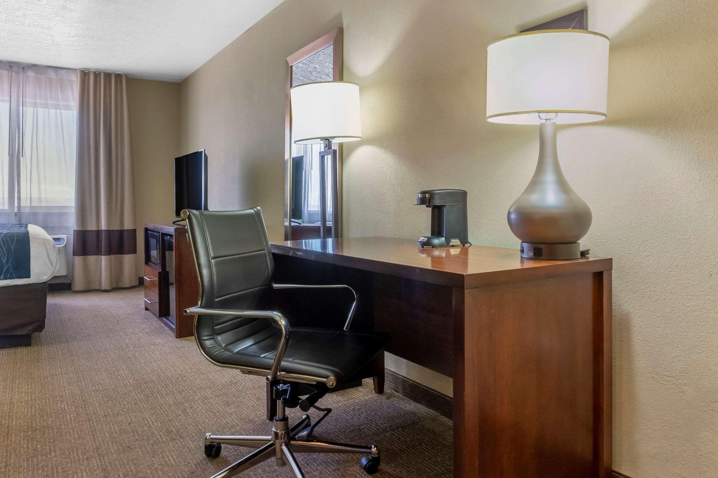Comfort Inn Albuquerque Airport Екстер'єр фото